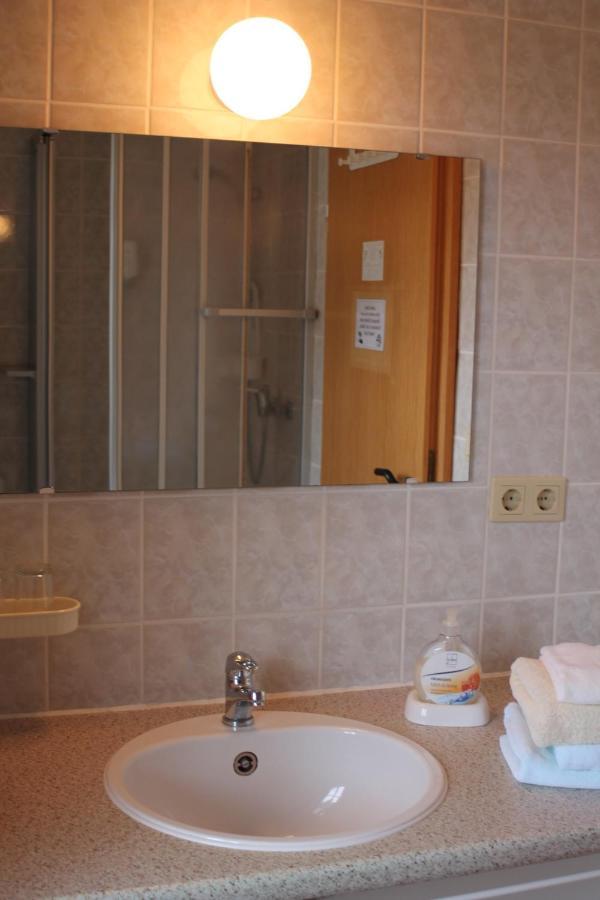 Landhotel Belitz Garni Kusten Экстерьер фото